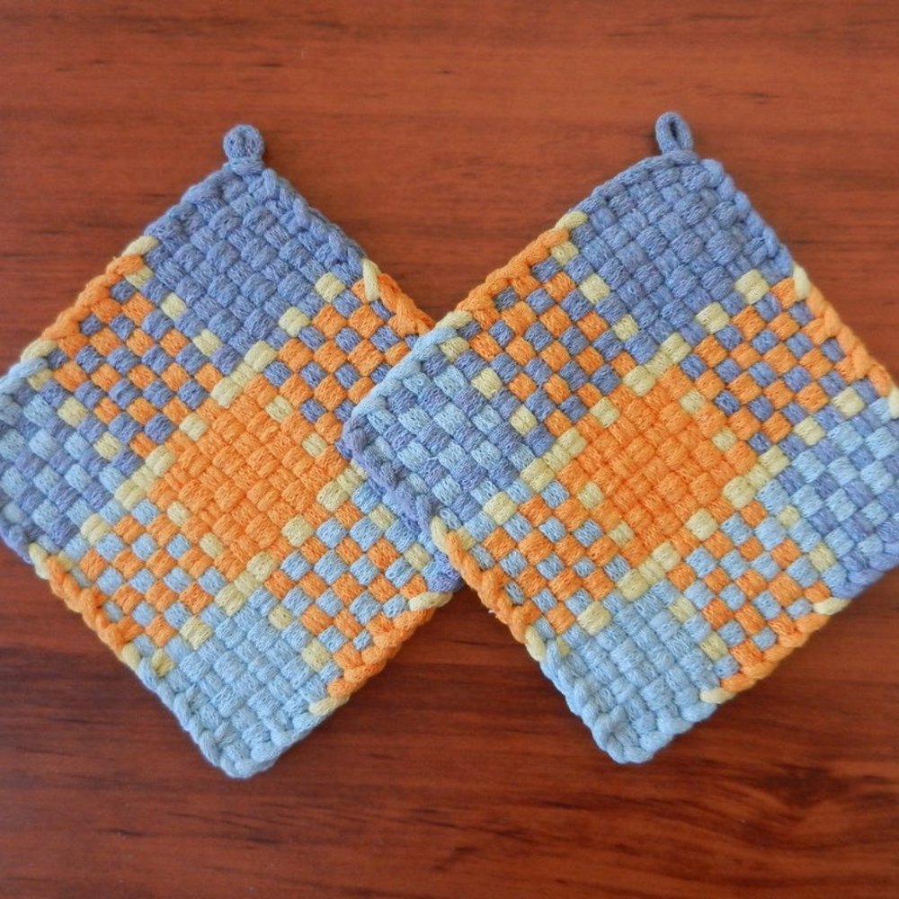 Set of 2 Handmade Artisan Cotton Woven Loomed Potholders Hot Pads Trivets